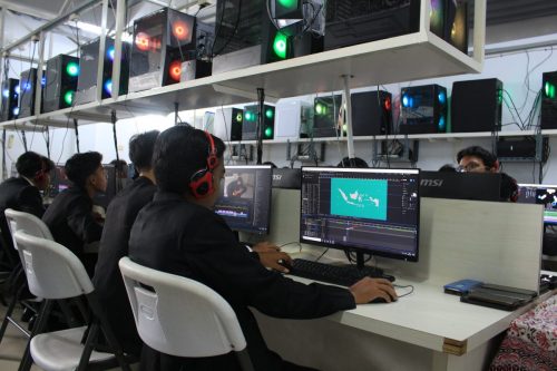 Kegiatan Editing Foto dan Video